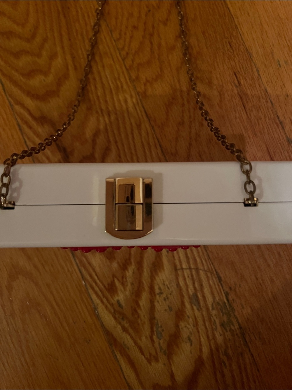 Chloe K White Box Clutch with Red Pixel Heart and Gold Chain Strap - Picture 2 of 4
